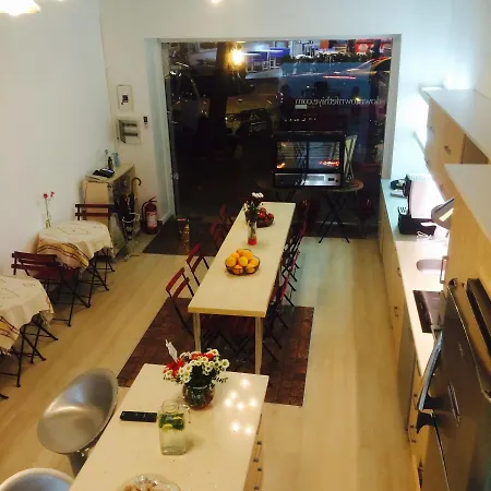 Hostel Downtown Cozy