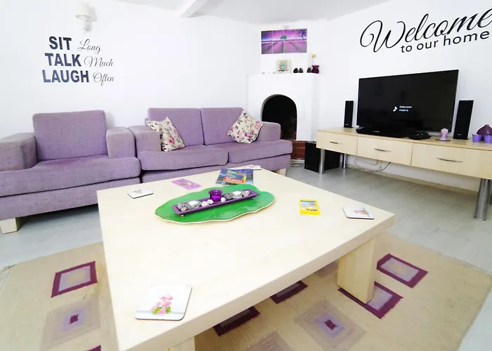 Hostel Downtown Cozy *