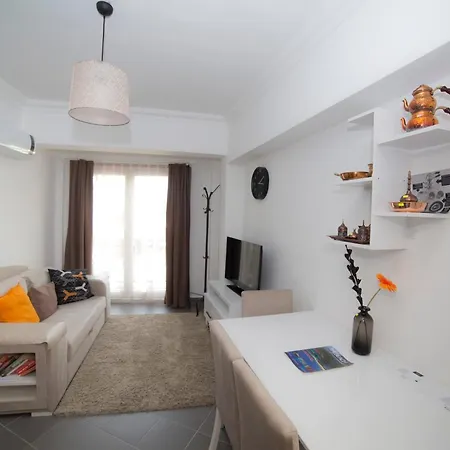 بيت شباب Downtown Cozy فتحية