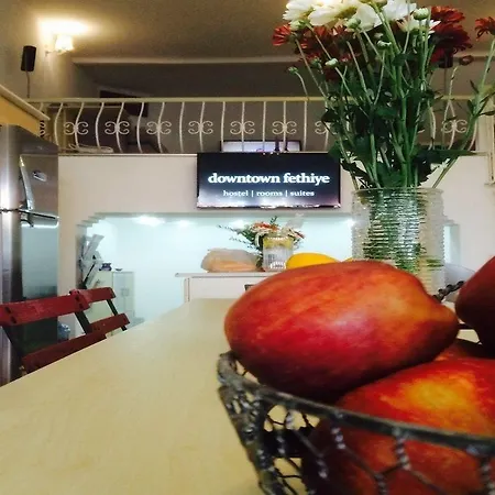 אכסניה Downtown Cozy