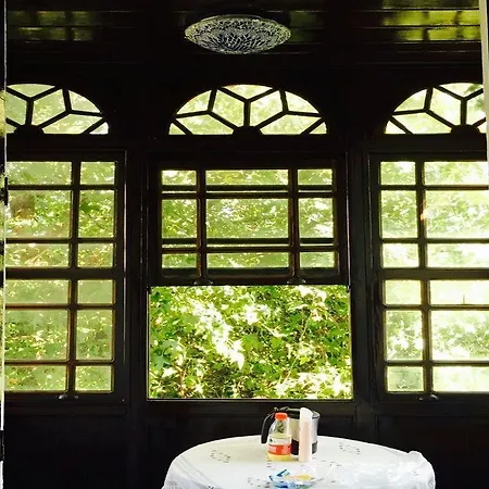 بيت شباب Downtown Cozy فتحية