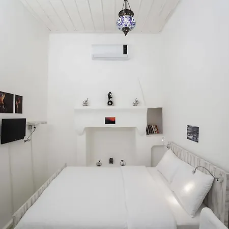 אכסניה Downtown Cozy