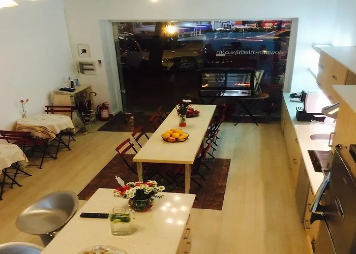 Hostel Downtown Cozy *