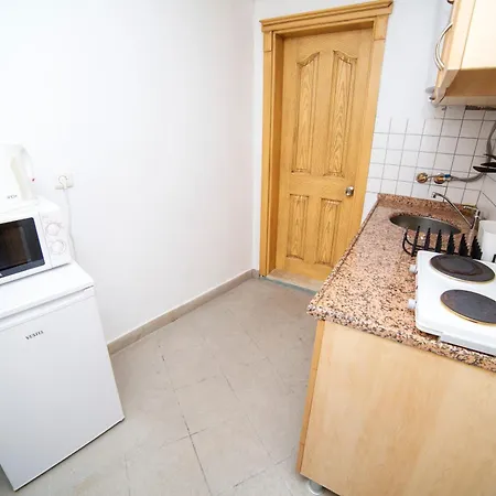 Hostel Downtown Cozy Φετιγιέ